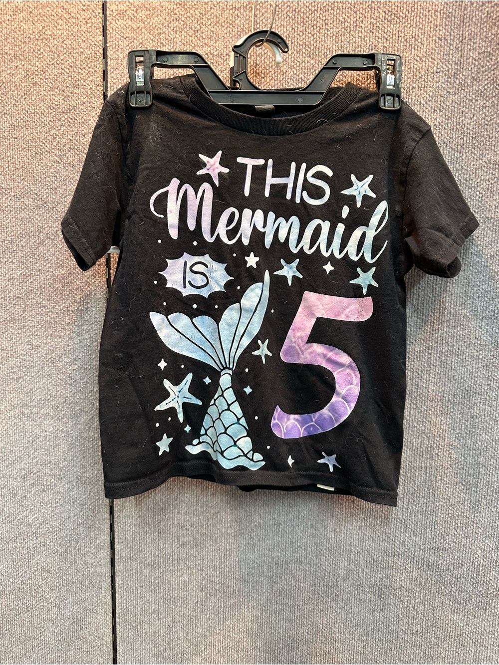 Gildan Black Kids' Tee with Pastel Mermaid Graphic and Number 5